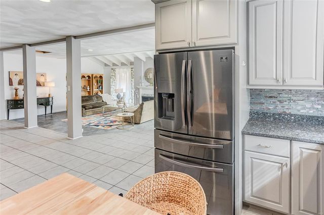 121 Country Club Place, Belleville, IL 62223