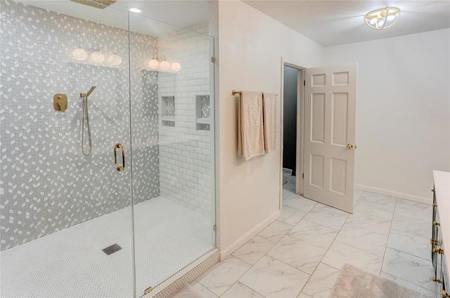121 Country Club Place, Belleville, IL 62223