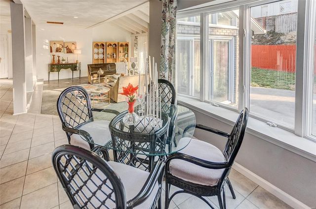121 Country Club Place, Belleville, IL 62223