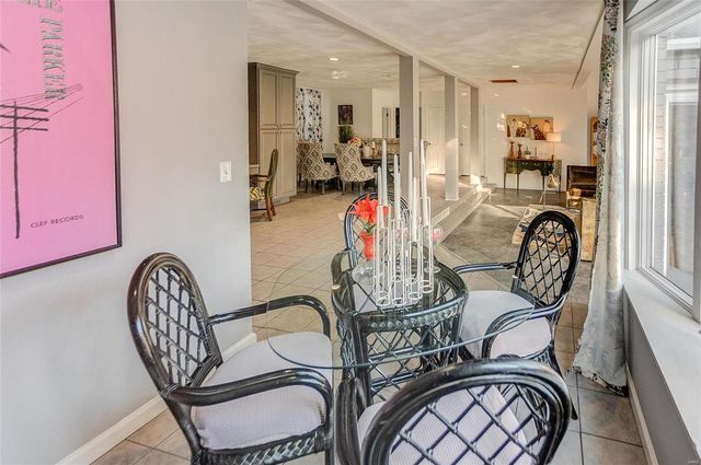 121 Country Club Place, Belleville, IL 62223