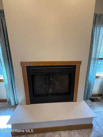 3236 N MILLWRIGHT LN, Coeur D'alene, ID 83814