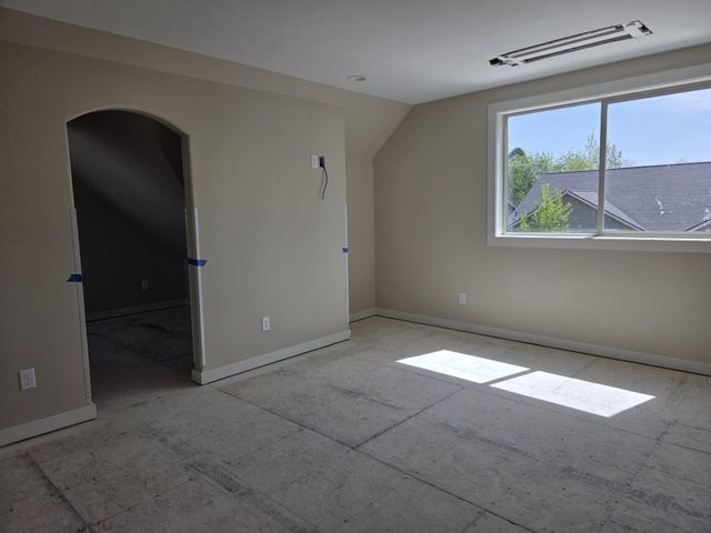9715 E Main Ln, Spokane Valley, WA 99206