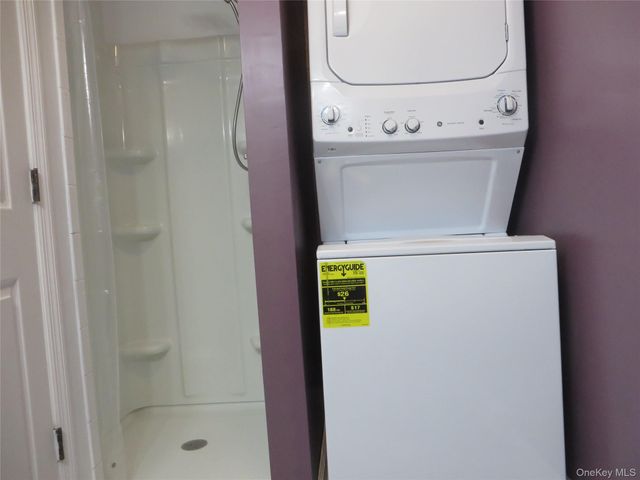 5909 Chelsea Cove N, Hopewell Junction, NY 12533