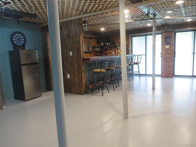 5909 Chelsea Cove N, Hopewell Junction, NY 12533