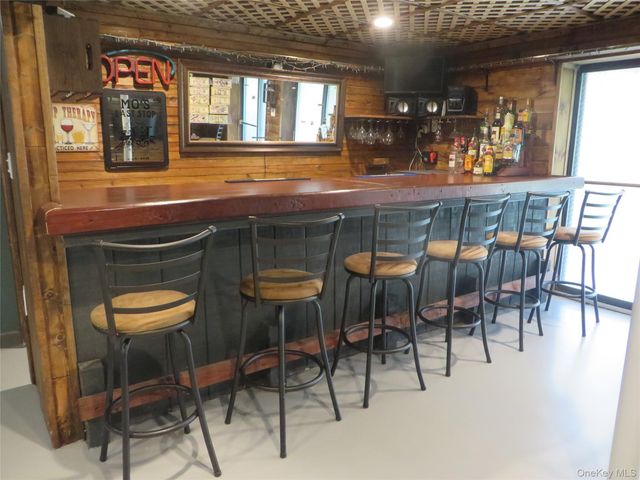5909 Chelsea Cove N, Hopewell Junction, NY 12533