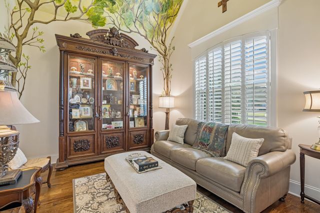 1663 Sunset Park Dr, Nolensville, TN 37135