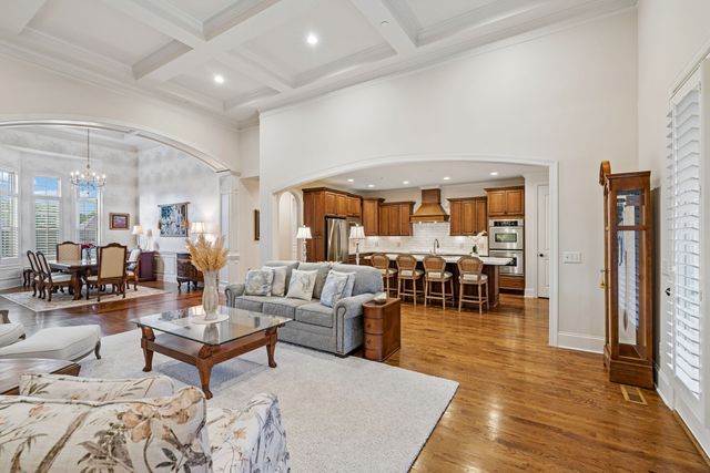 1663 Sunset Park Dr, Nolensville, TN 37135