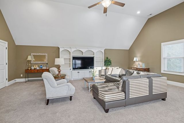 1663 Sunset Park Dr, Nolensville, TN 37135