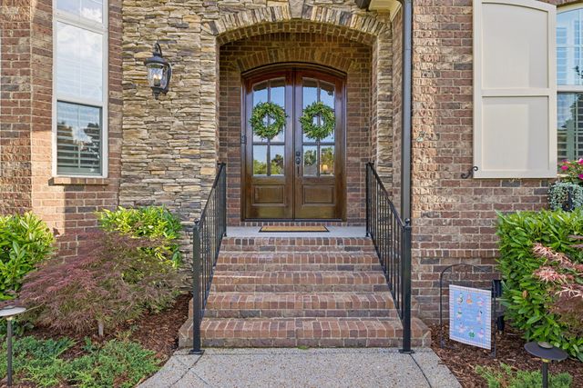 1663 Sunset Park Dr, Nolensville, TN 37135