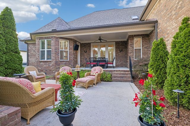 1663 Sunset Park Dr, Nolensville, TN 37135