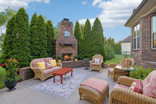 1663 Sunset Park Dr, Nolensville, TN 37135