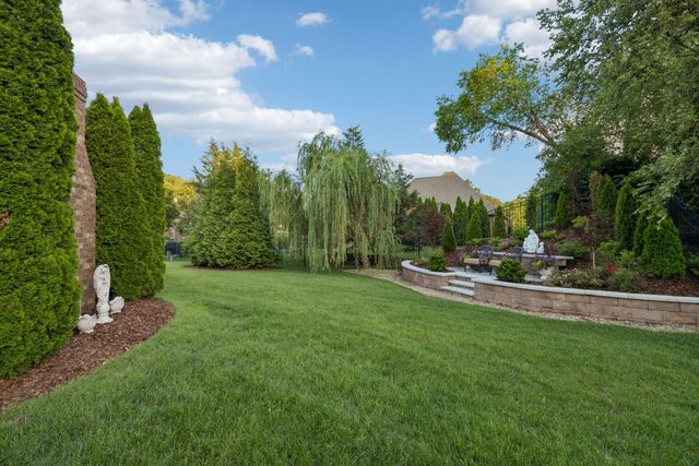 1663 Sunset Park Dr, Nolensville, TN 37135