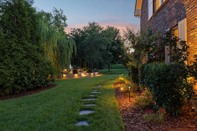 1663 Sunset Park Dr, Nolensville, TN 37135