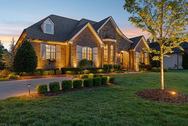 1663 Sunset Park Dr, Nolensville, TN 37135