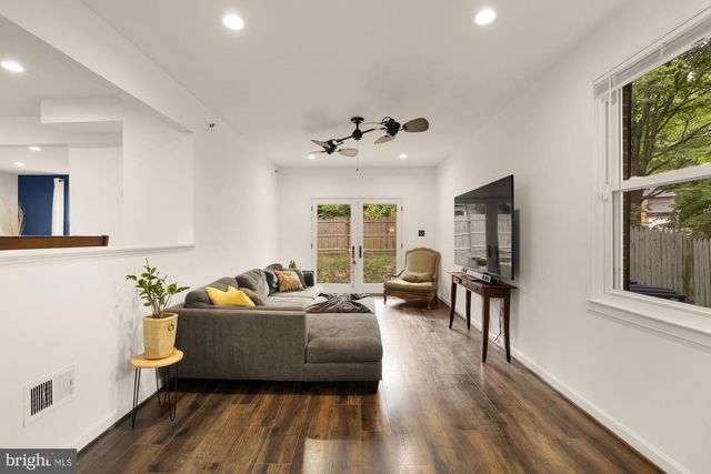 1501 GALLATIN ST NE, Washington, DC 20017