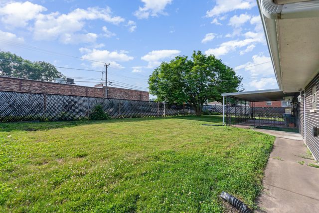 615 Hoxie Avenue, Calumet City, IL 60409