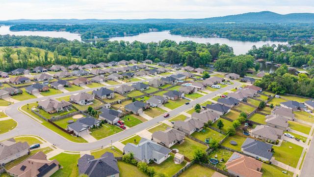 120 Hillshire Loop, Hot Springs, AR 71913