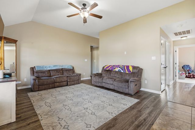120 Hillshire Loop, Hot Springs, AR 71913