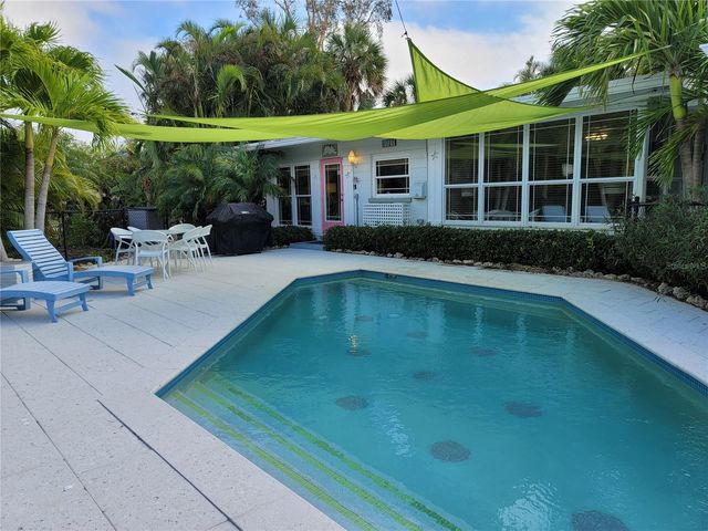 8010 MARINA DRIVE, Holmes Beach, FL 34217