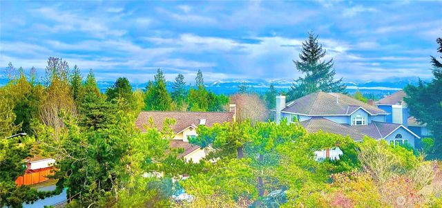 1719 223rd Place NE, Sammamish, WA 98074