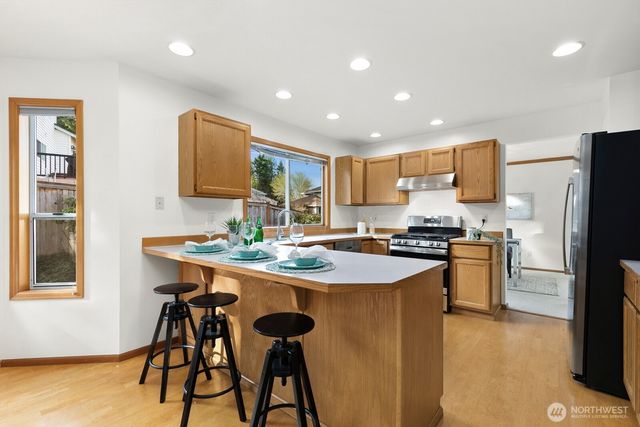 1719 223rd Place NE, Sammamish, WA 98074