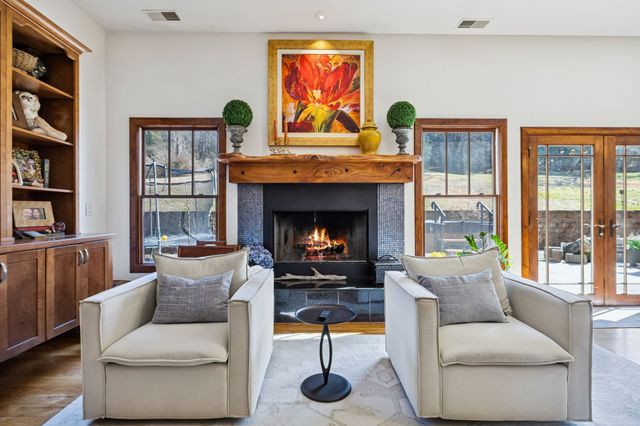 4556 Gossburg Rd, Beechgrove, TN 37018