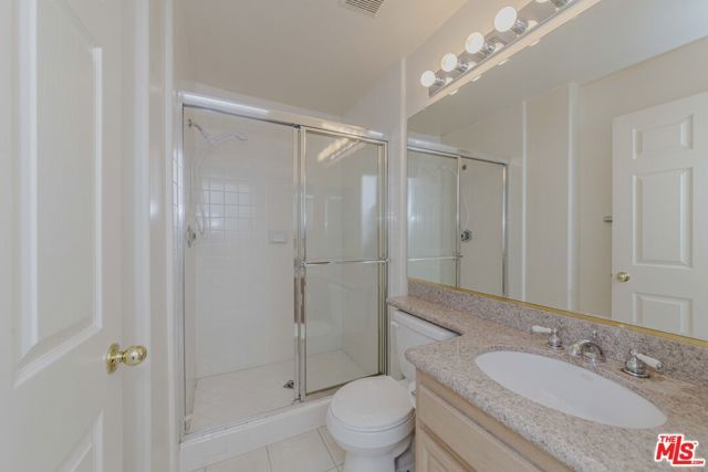 7442 Bobbyboyar Avenue, West Hills (los Angeles), CA 91307