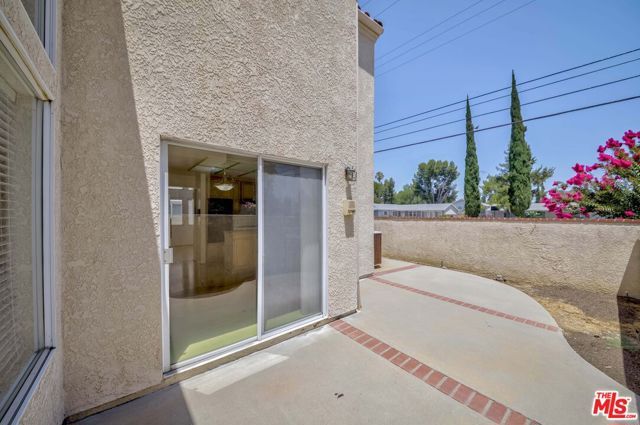 7442 Bobbyboyar Avenue, West Hills (los Angeles), CA 91307