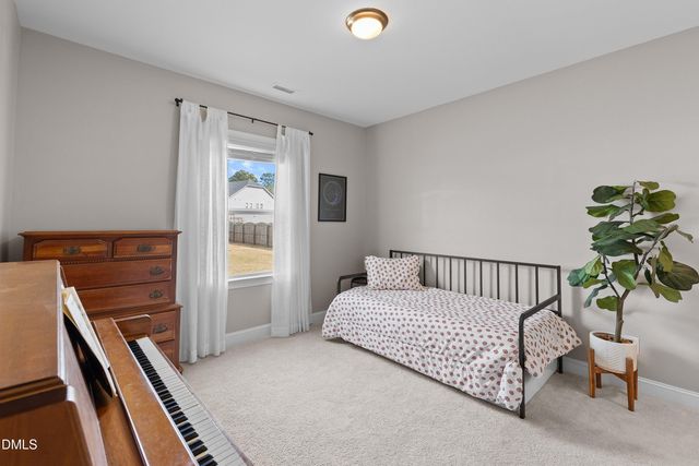 403 Porterfield Drive, Youngsville, NC 27596