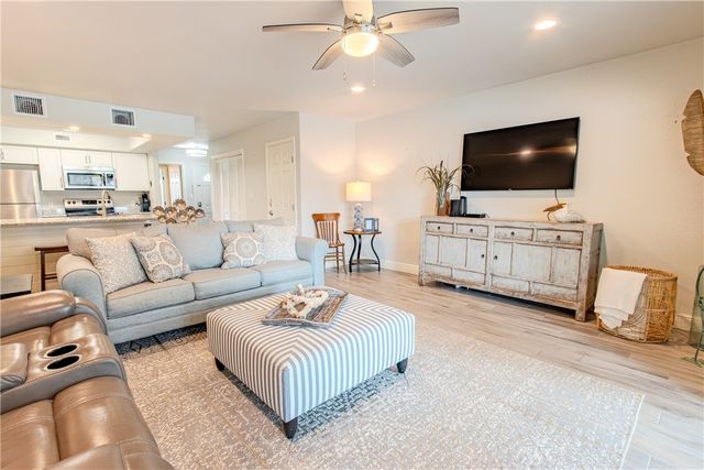 2292 FULTON BEACH Road N 402, Rockport, TX 78382