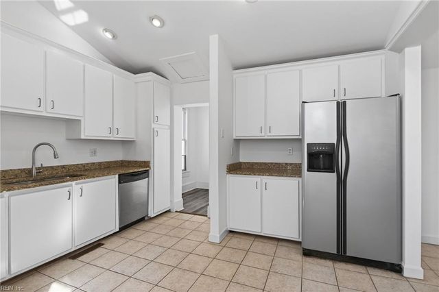 217 N Saratoga ST, Suffolk, VA 23434