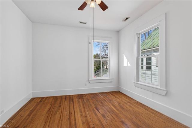 217 N Saratoga ST, Suffolk, VA 23434