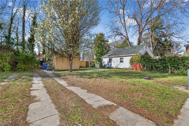 217 N Saratoga ST, Suffolk, VA 23434