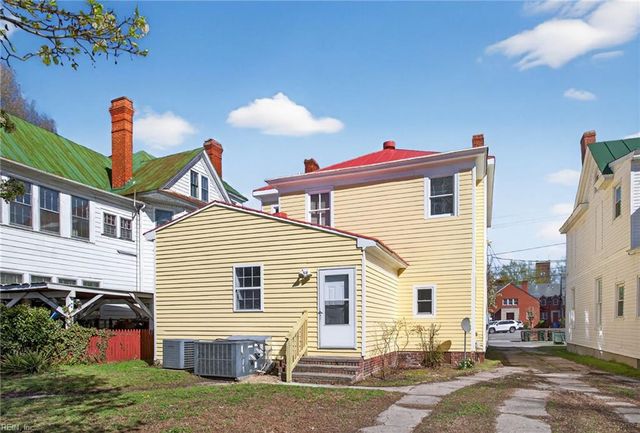 217 N Saratoga ST, Suffolk, VA 23434