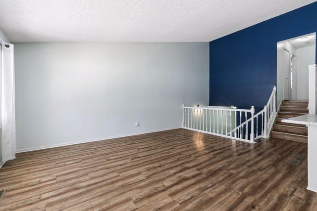 2053 Edgerton Street, Maplewood, MN 55117