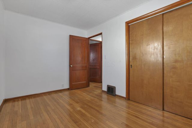 408 Derrer Road, Columbus, OH 43204