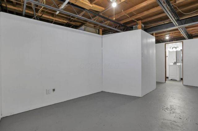 408 Derrer Road, Columbus, OH 43204