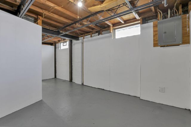 408 Derrer Road, Columbus, OH 43204