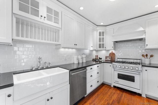 4640 Biona Drive, San Diego, CA 92116