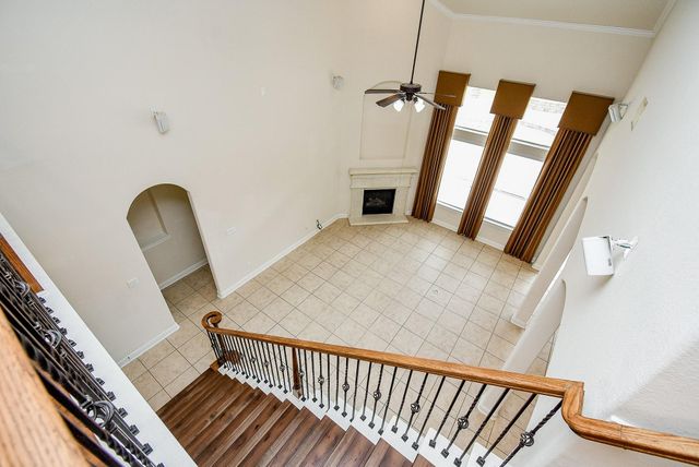 6023 Gatewood Manor Drive, Katy, TX 77494