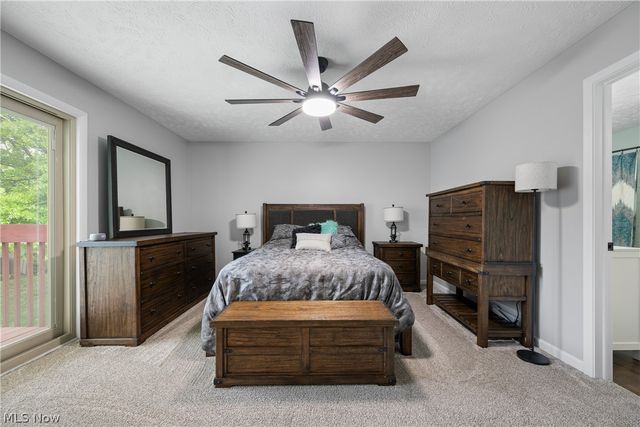5564 Storrington Oval, Parma, OH 44134