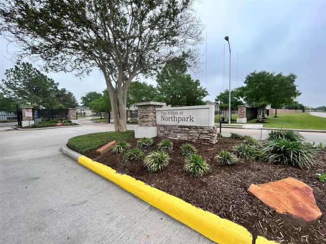 2811 Hackamore Hollow Lane, Houston, TX 77014