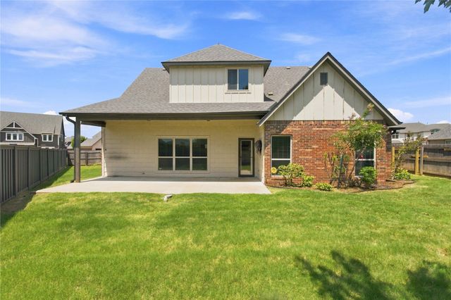 222 W 128th Place S, Jenks, OK 74037