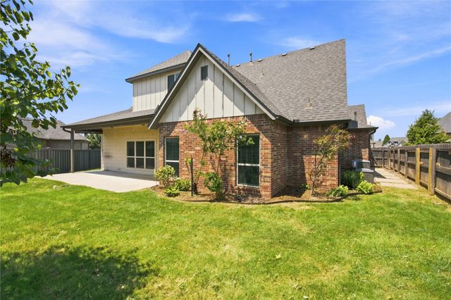 222 W 128th Place S, Jenks, OK 74037