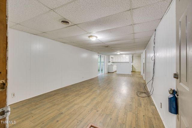 212 Weaver Hill Road, Johnson City, TN 37601