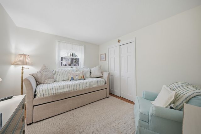 26 Bedard Avenue, Derry, NH 03038