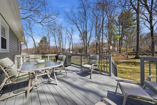 26 Bedard Avenue, Derry, NH 03038