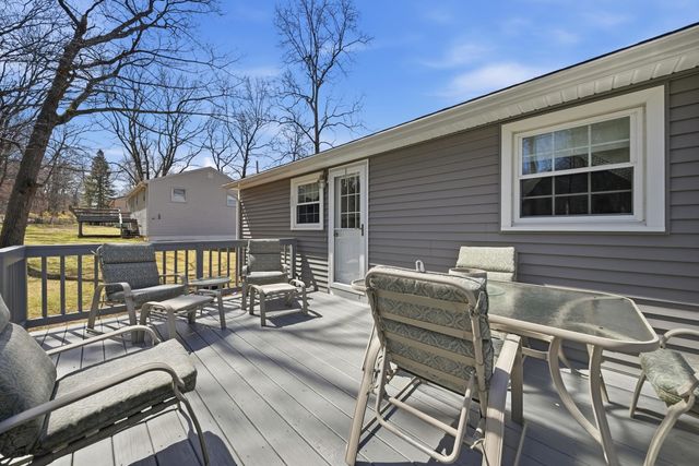 26 Bedard Avenue, Derry, NH 03038