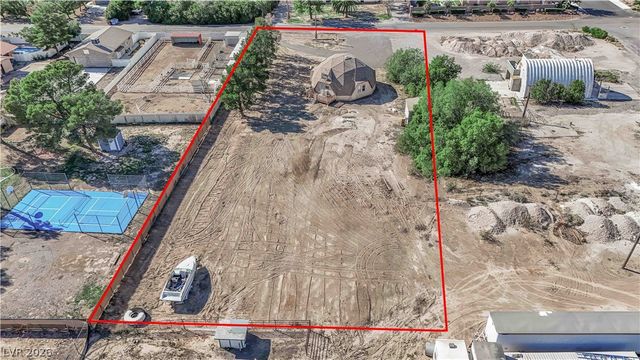 6650 Desperado Street, Las Vegas, NV 89131