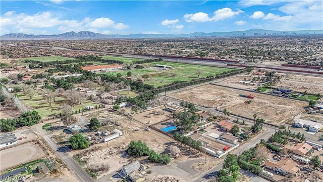 6650 Desperado Street, Las Vegas, NV 89131